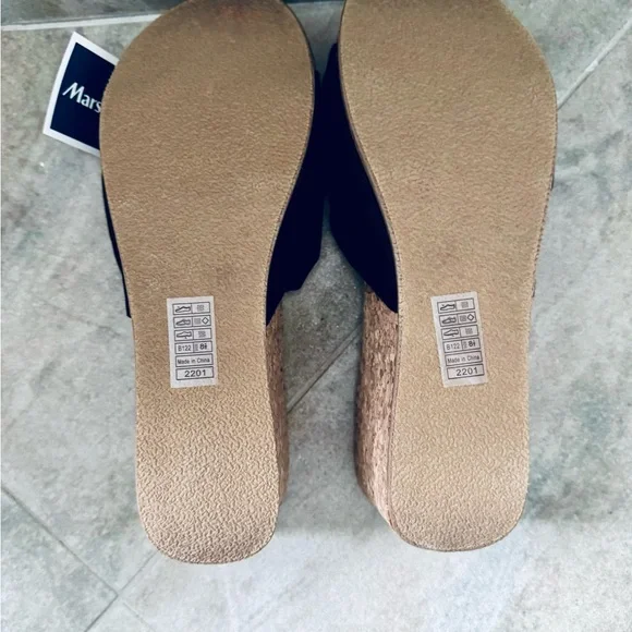 Blowfish 8.5 Women's Black Bow Sandals - Picture 4 of 5